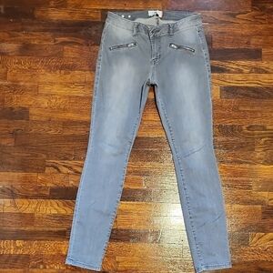 CAbi Gray Y2K Midrise Skinny Jeans with Stretch and Zipper Front Detail